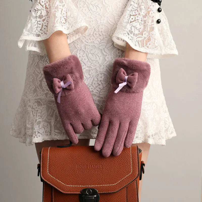 Velvet Lace Gloves