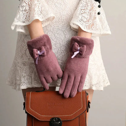 Velvet Lace Gloves